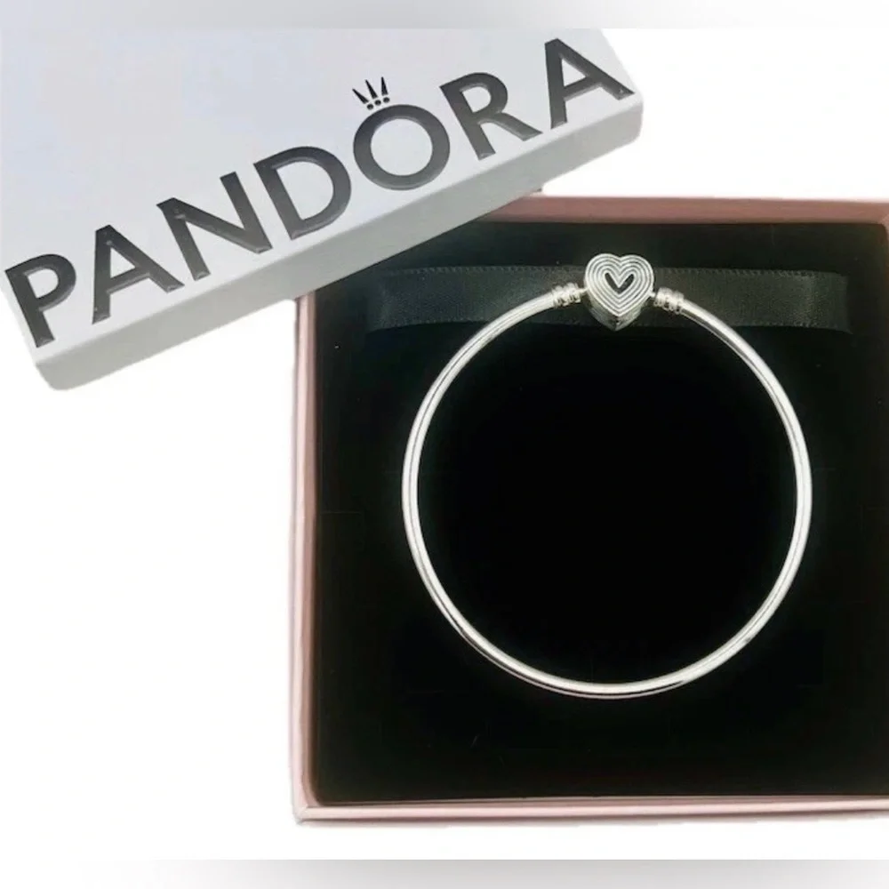 PANDORA Radiating Heart Clasp Bangle Bracelet Sterling Silver 7.5”/19cm~Gift Box - Picture 4 of 9